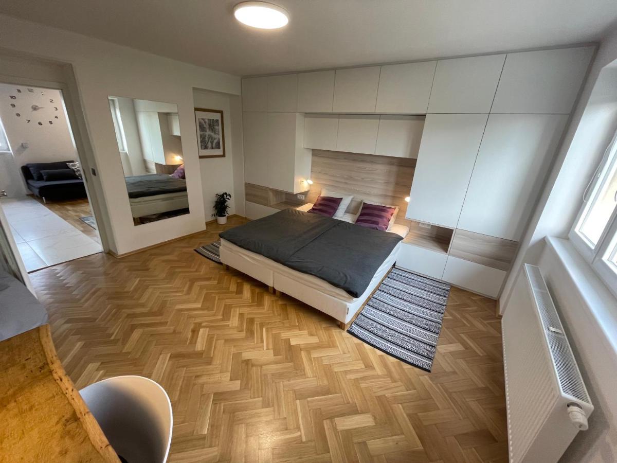 Apartman U Kolonady, Poděbrady Exteriör bild