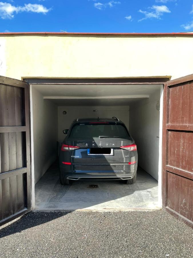 Apartman U Kolonady, Poděbrady Exteriör bild
